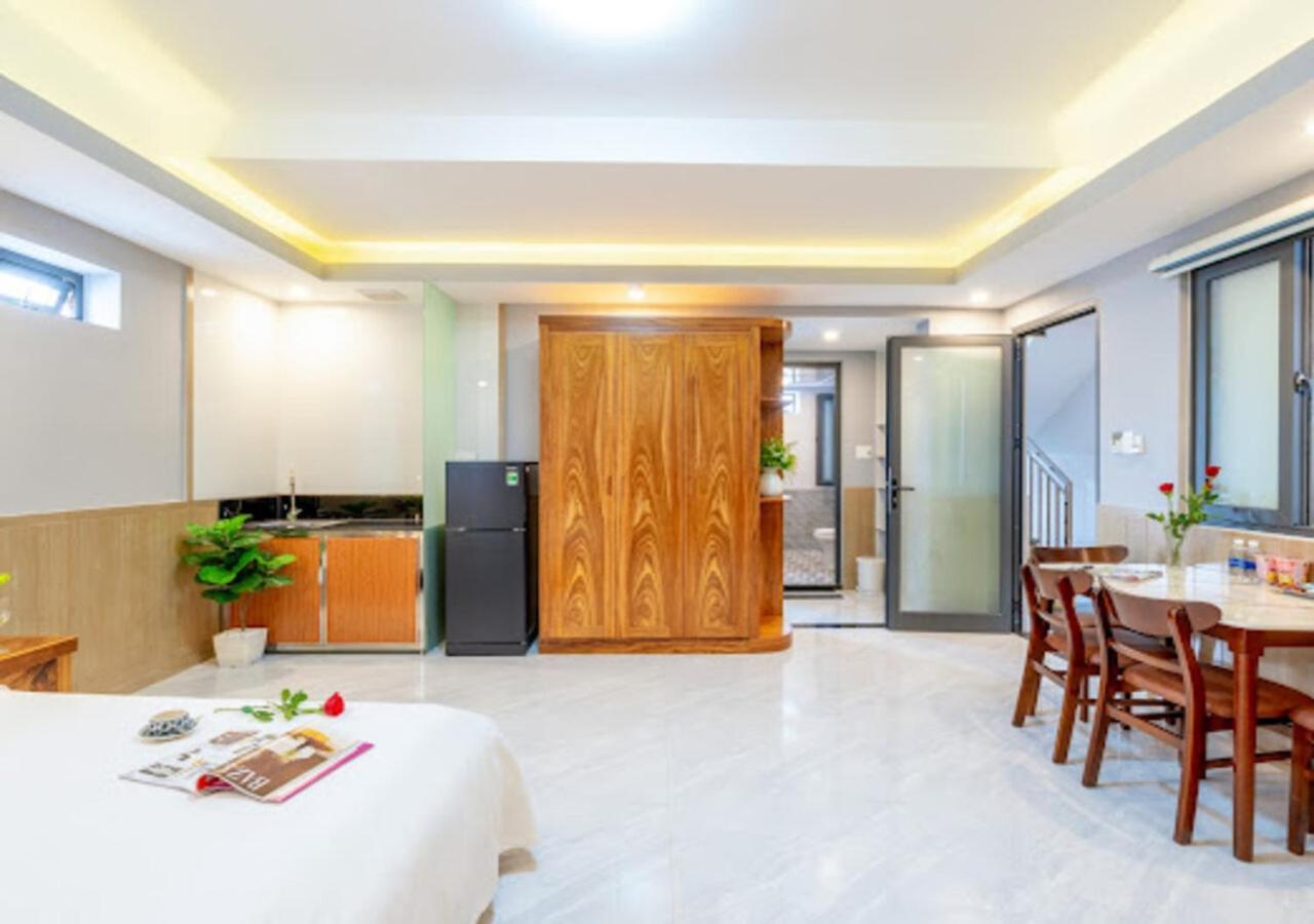 Mina Homestay